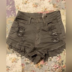 Vibrant Jean shorts size small